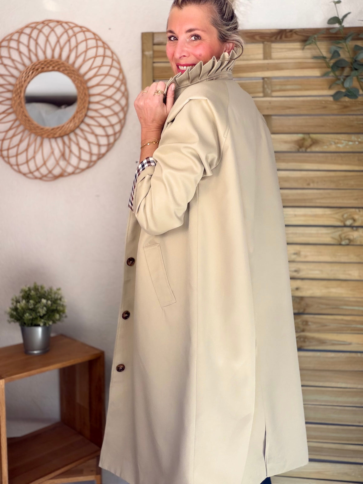 Veste Trench col victorien, revers carreaux - VICKY LONG Beige