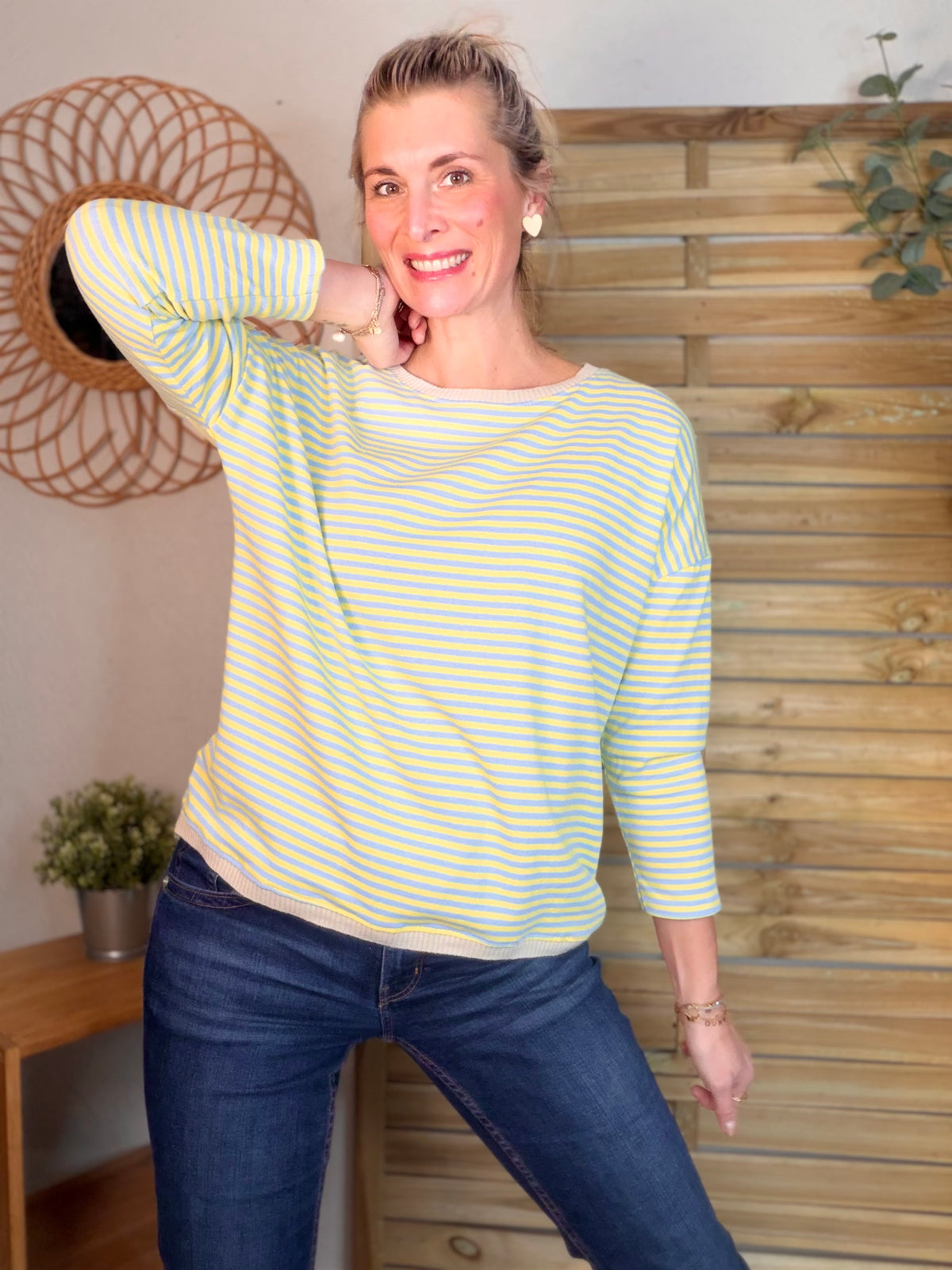 Pull fin rayé ample ROMANE - Bleu/Jaune - FIN DE SÉRIE