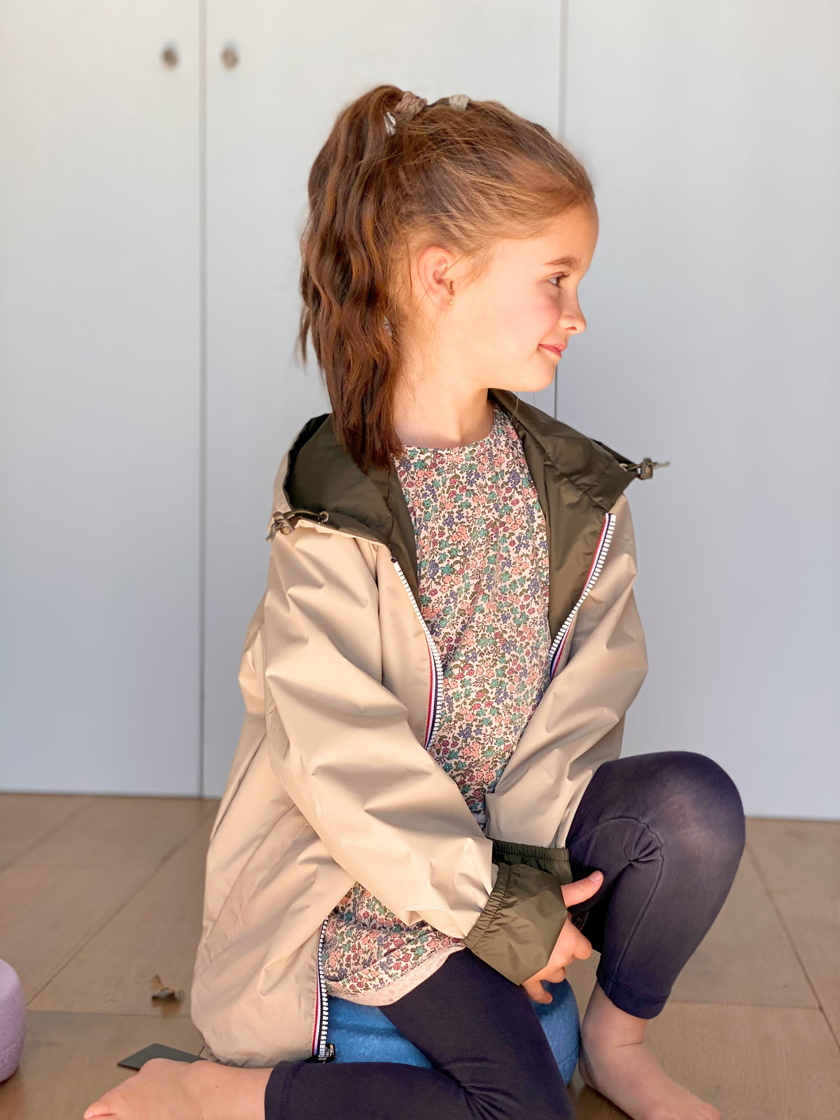 LAURA JO - Imperméable réversible léger GARANCE KIDS enfant (mixte) - Kaki / Beige • DÉSTOCKAGE sur Taille 6 ans