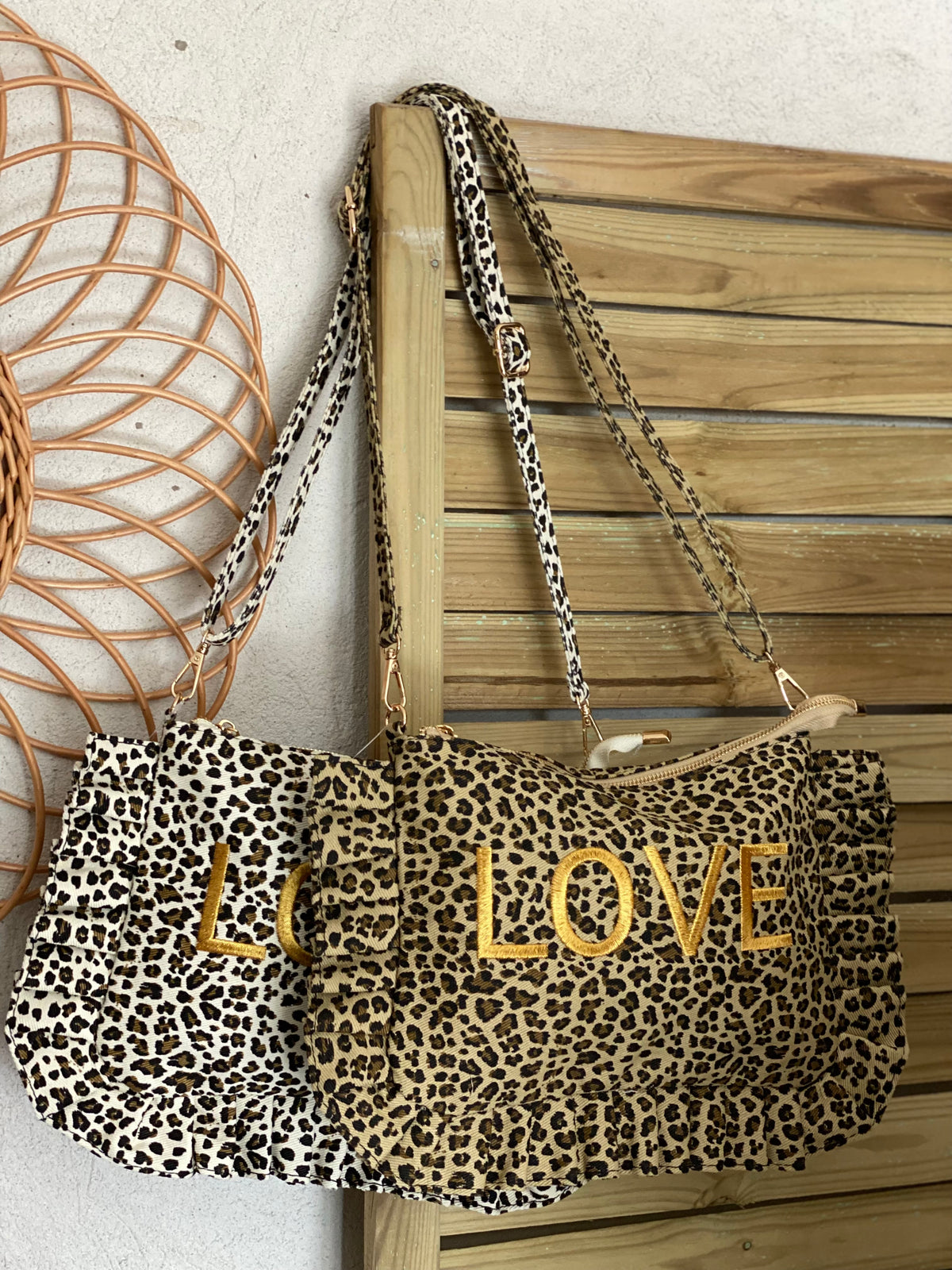 Sac-pochette LOVE (2 coloris)