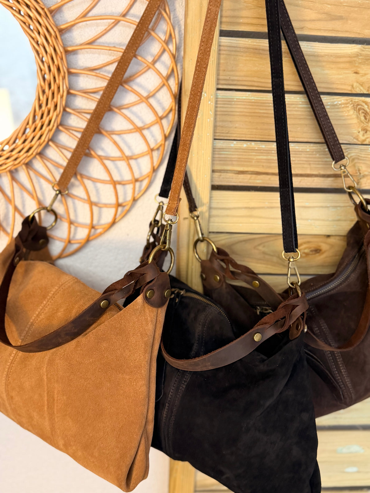 Sac hobo en cuir daim souple, double bandoulière ANDREW Camel clair