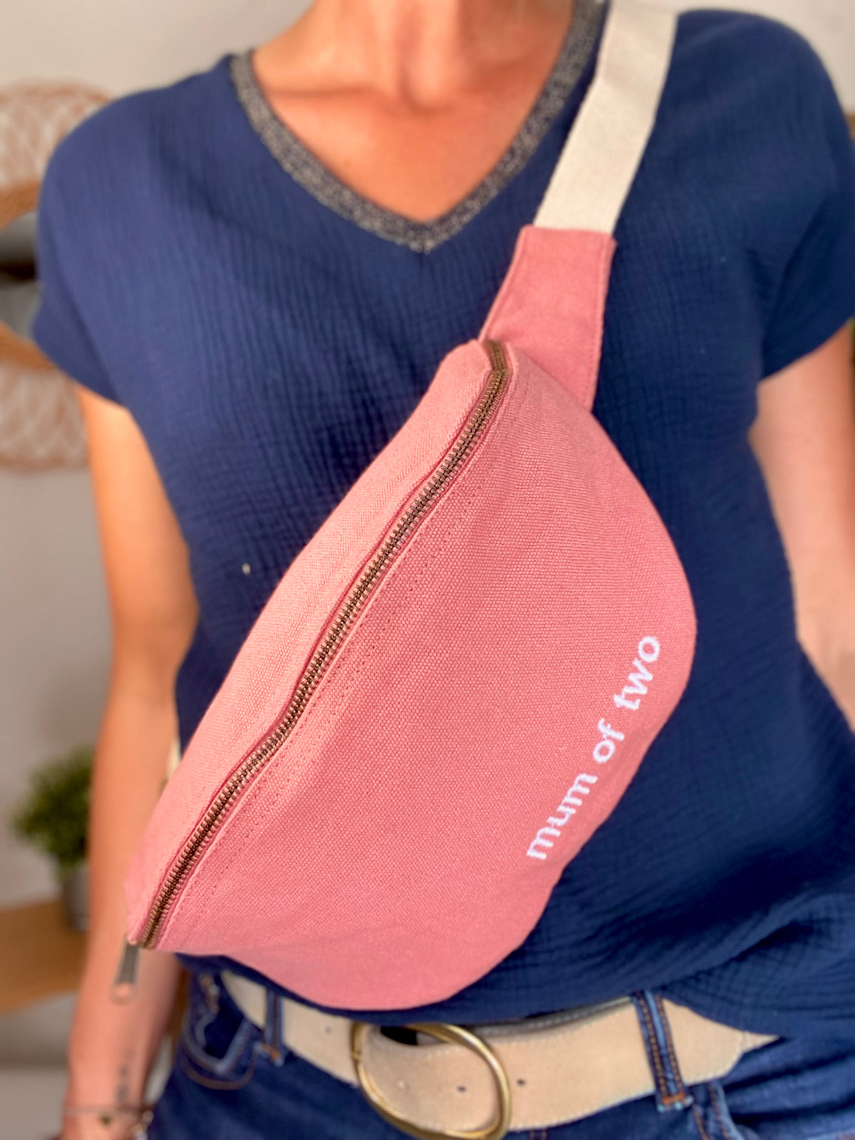 Sac banane en toile MUM OF - Rose - FAMILY IMPACT STORIES - FIN DE SÉRIE