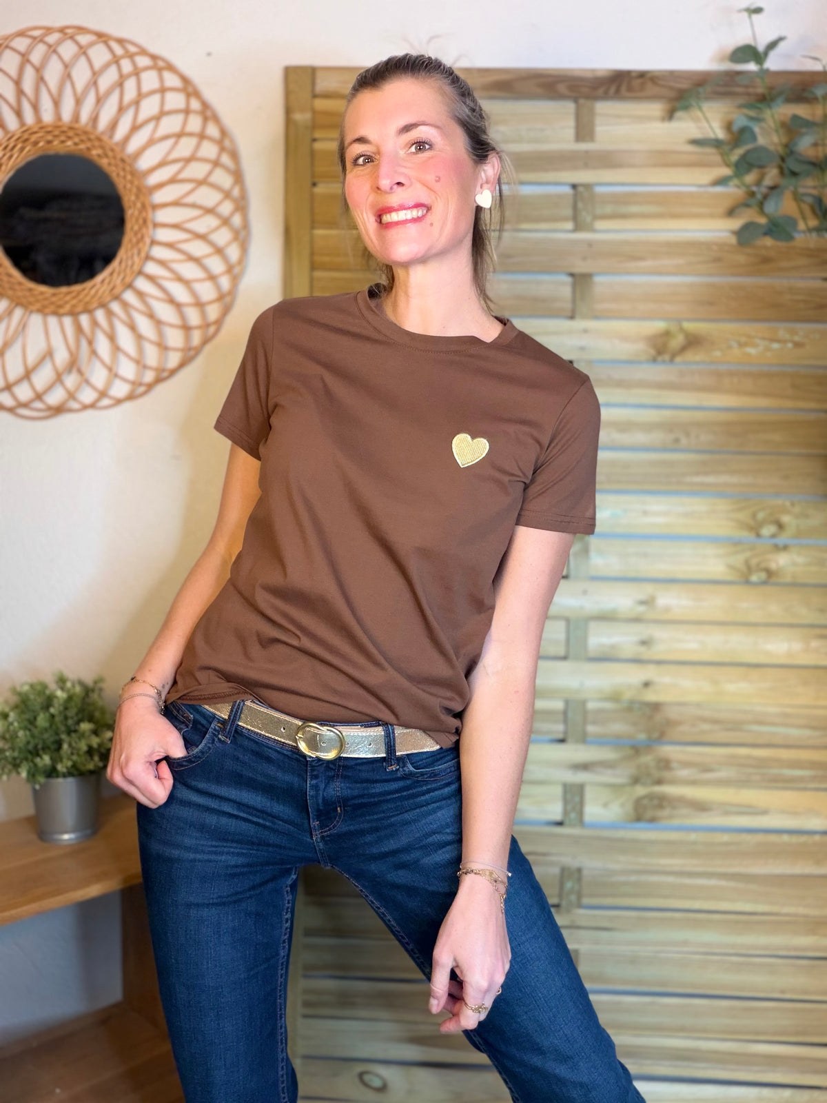 Tee shirt cœur brodé doré 💛 PIA Choco - FIN DE SÉRIE
