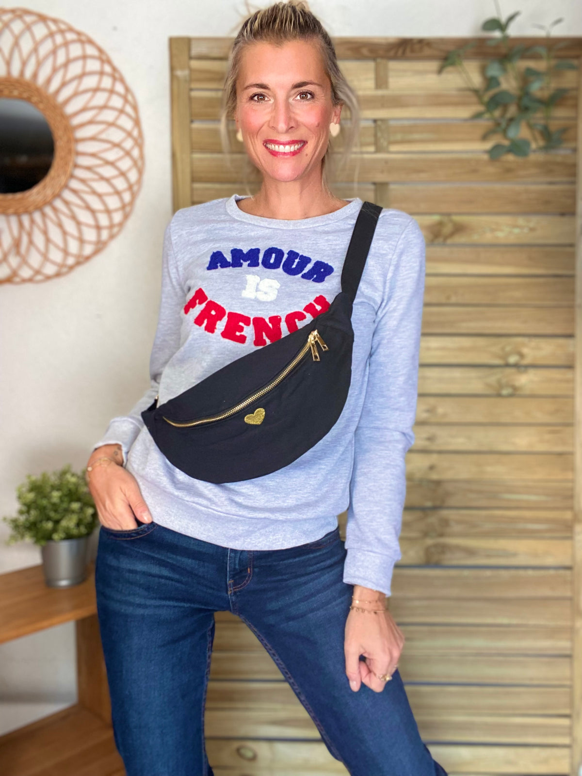 Sweat AMOUR IS FRENCH - OPHELIA - Gris / Tricolore 🇫🇷 FIN DE SÉRIE