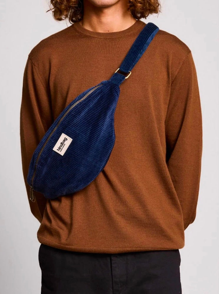HINDBAG SASHA - Sac banane  Velours Marine
