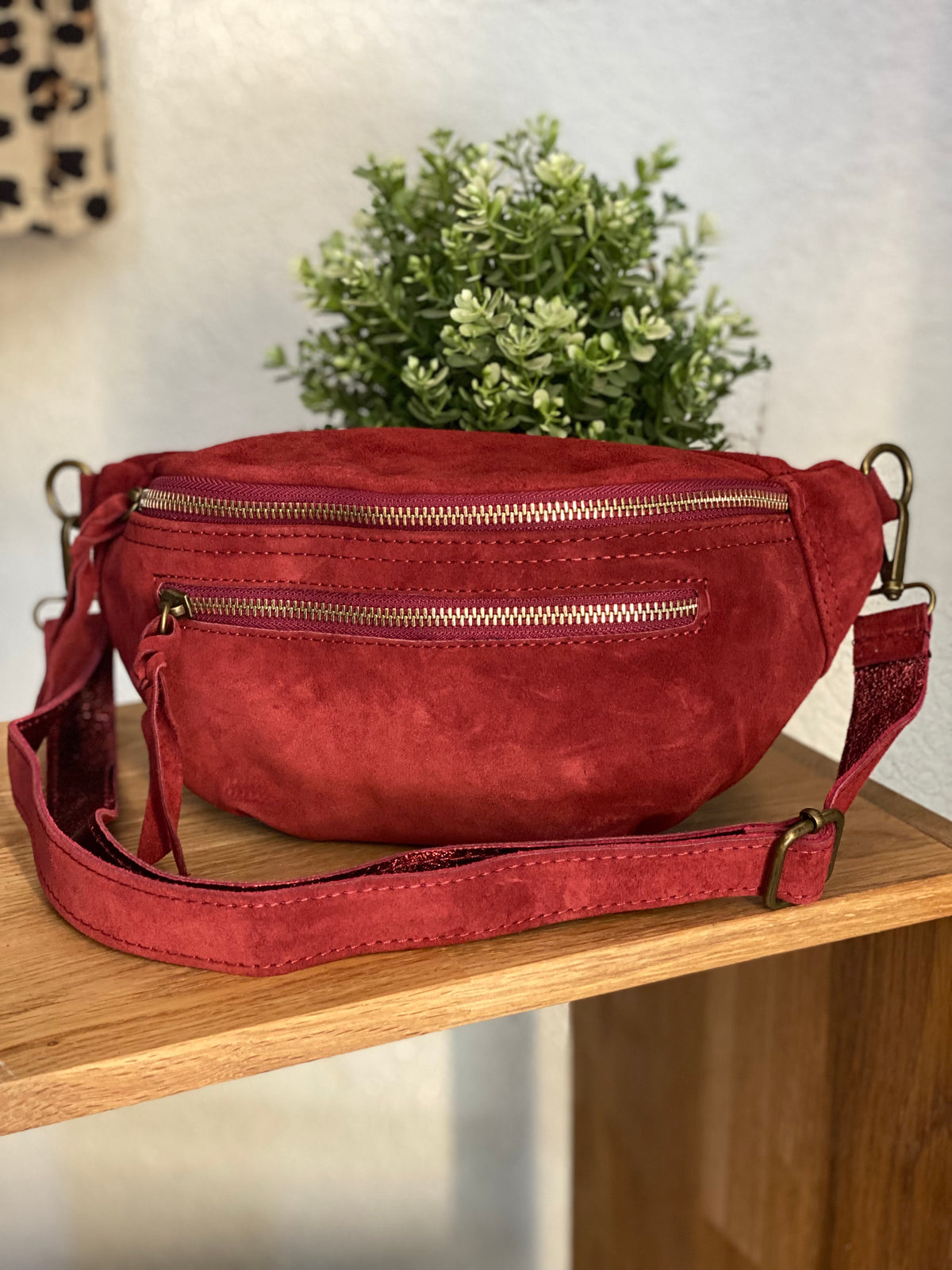 Sac banane double poche en cuir daim - OPALINE - Bordeaux