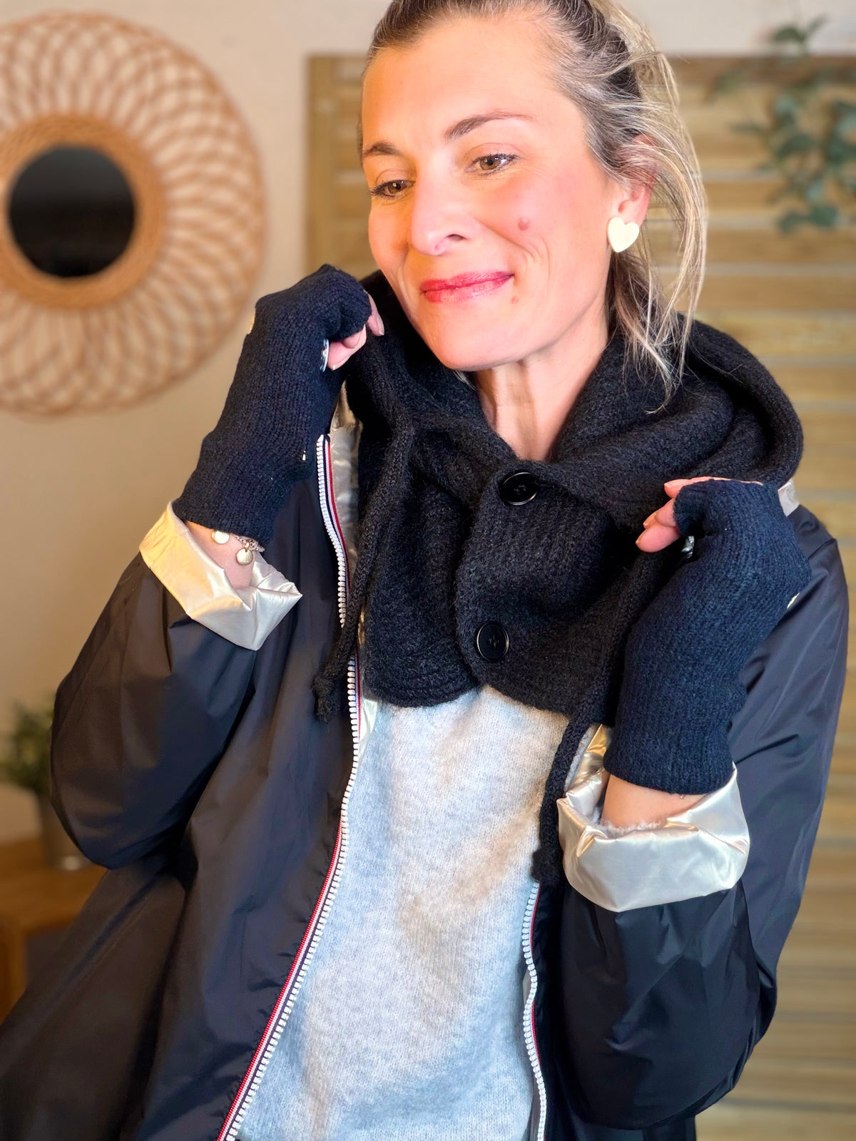 Col cagoule LORIE en maille avec boutons - Noir