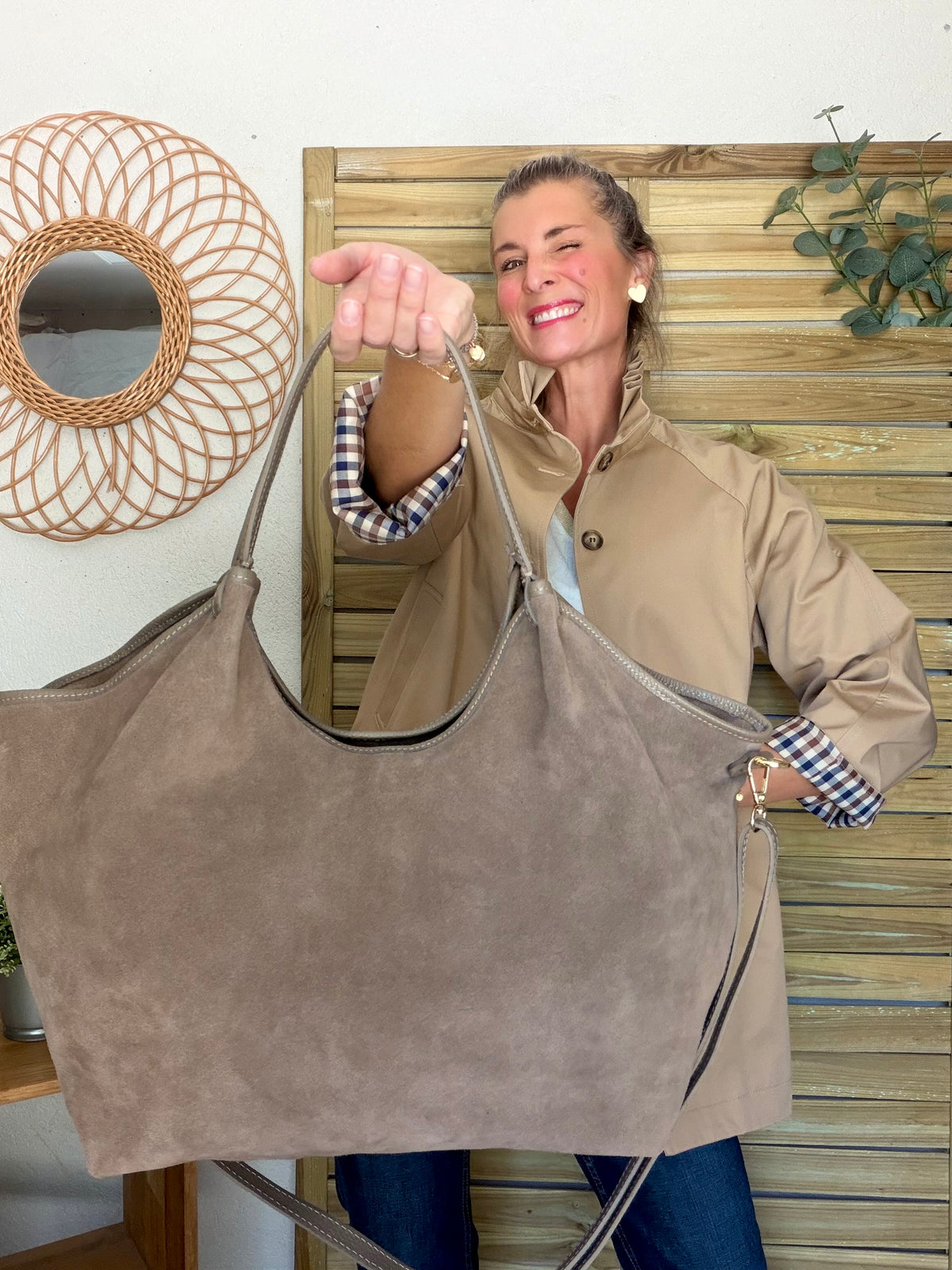 Sac cabas XXL en cuir daim souple • AUSTIN Taupe