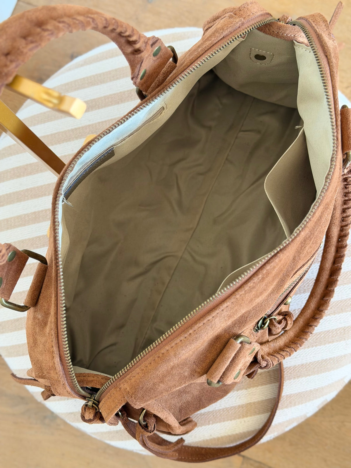 Sac cabas XL en cuir daim • HUNTER Camel
