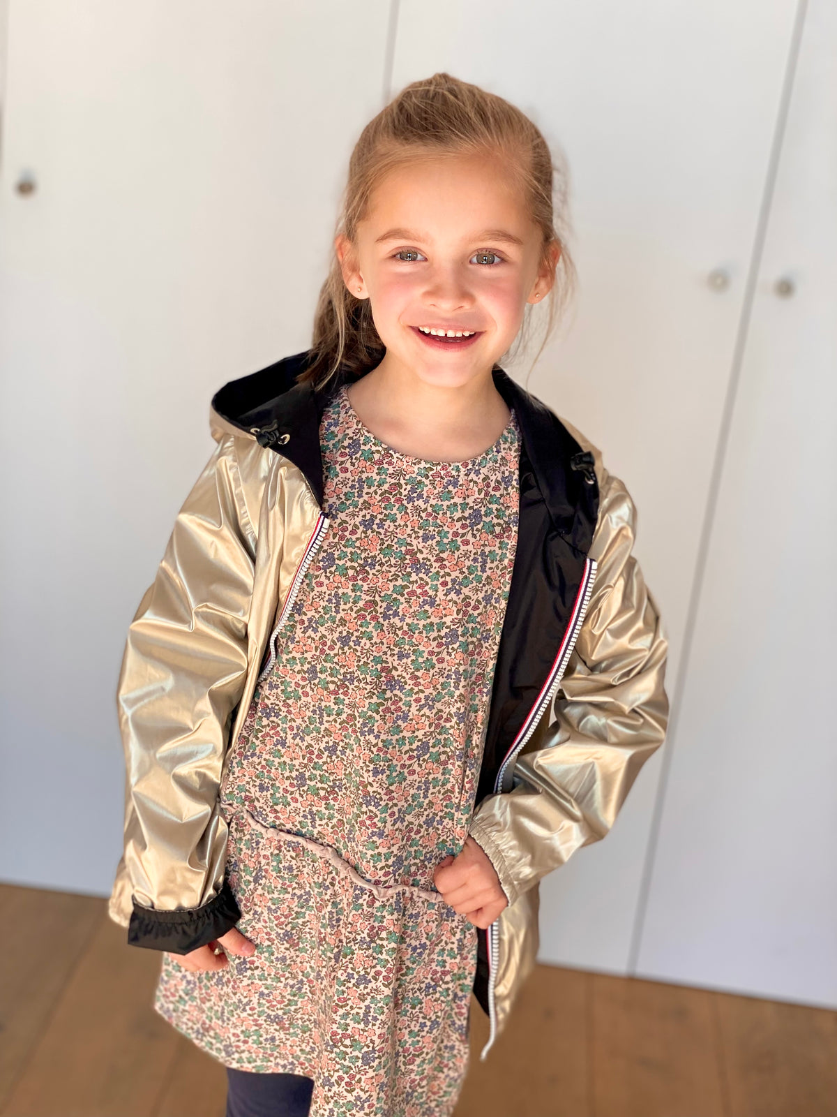 LAURA JO - Imperméable réversible léger GARANCE KIDS enfant (mixte) - Noir / Doré (DÉSTOCKAGE sur Taille 6 ans)