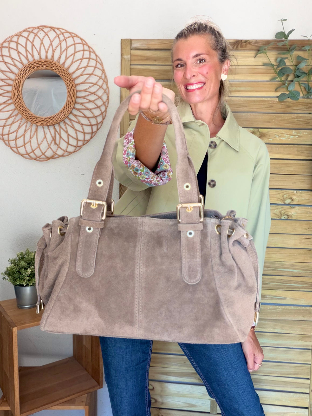 Sac à main en cuir daim GERY - Taupe