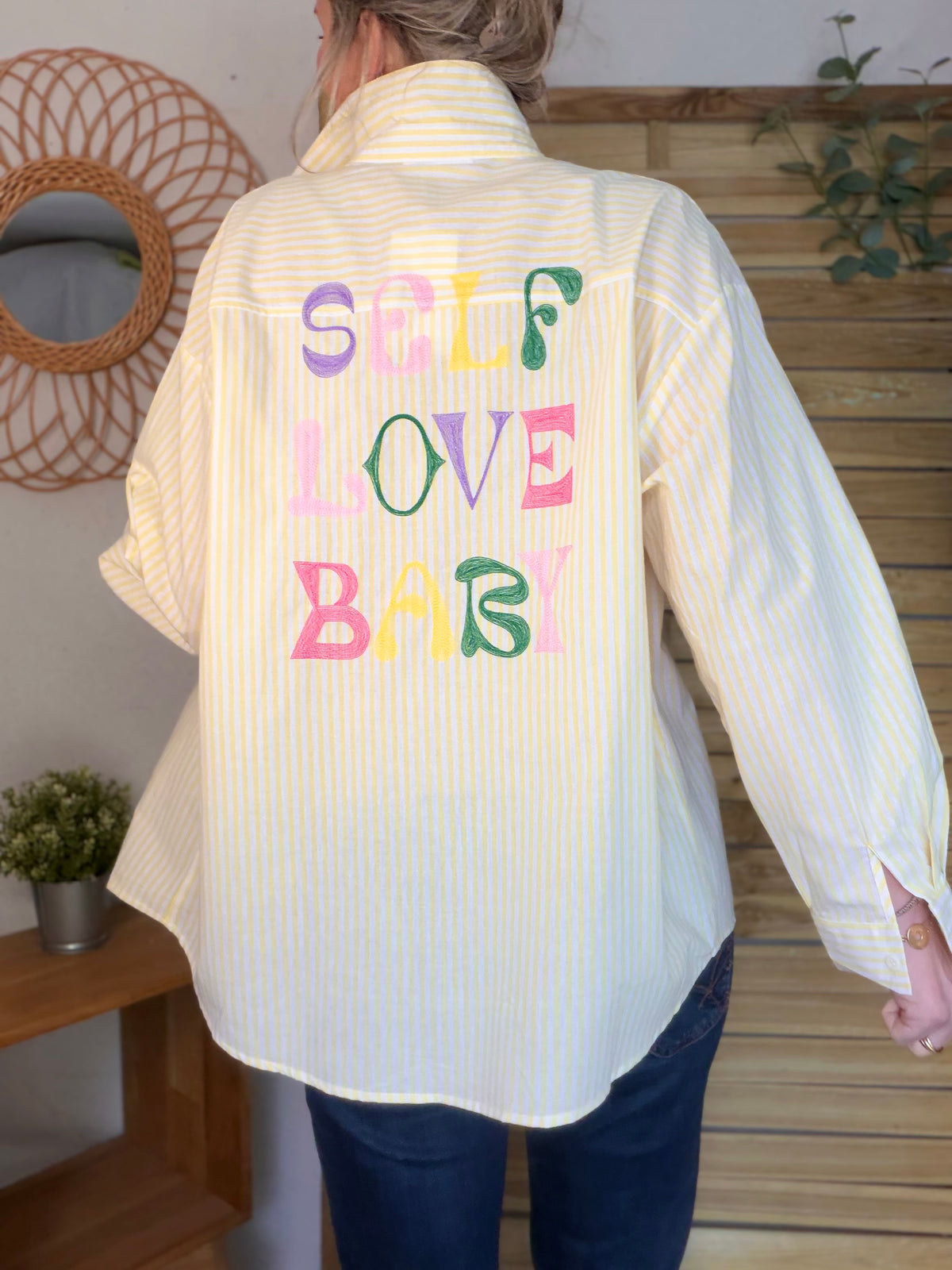 Chemise jaune rayée brodée SELF LOVE BABY - VITA - FIN DE SÉRIE