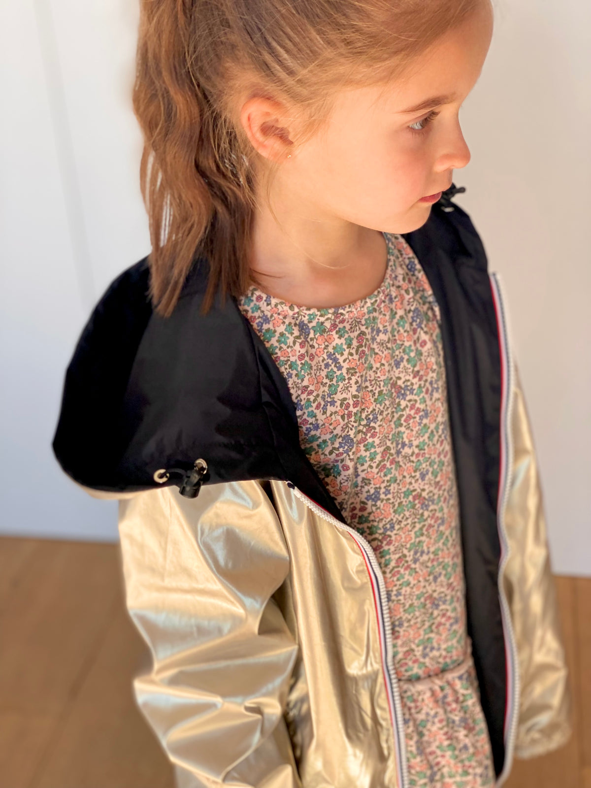 LAURA JO - Imperméable réversible léger GARANCE KIDS enfant (mixte) - Noir / Doré (DÉSTOCKAGE sur Taille 6 ans)