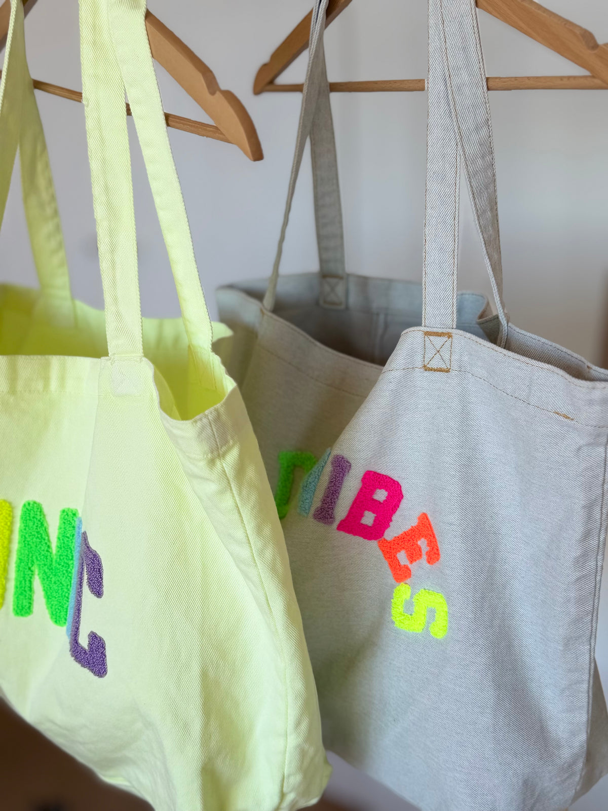 Grand cabas Tote bag ICONIC Jaune VANINA - FIN DE SÉRIE
