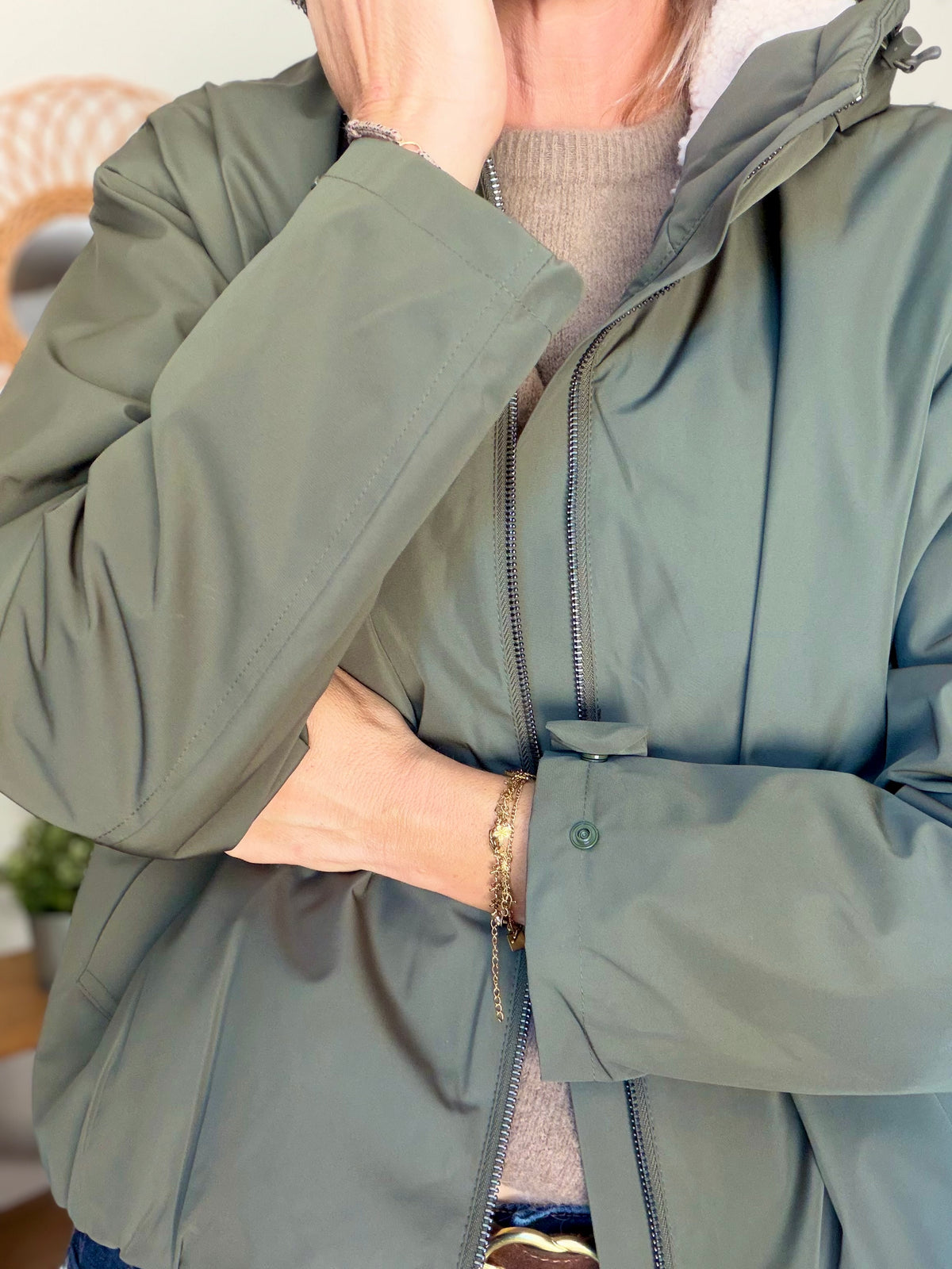 LAURA JO - Imperméable fourré sherpa EVA court - Kaki