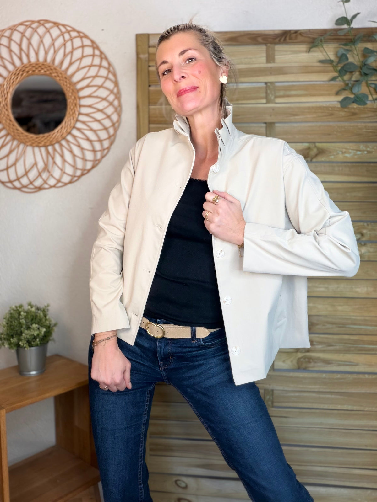 Veste col victorien NICKY Beige - FIN DE SÉRIE