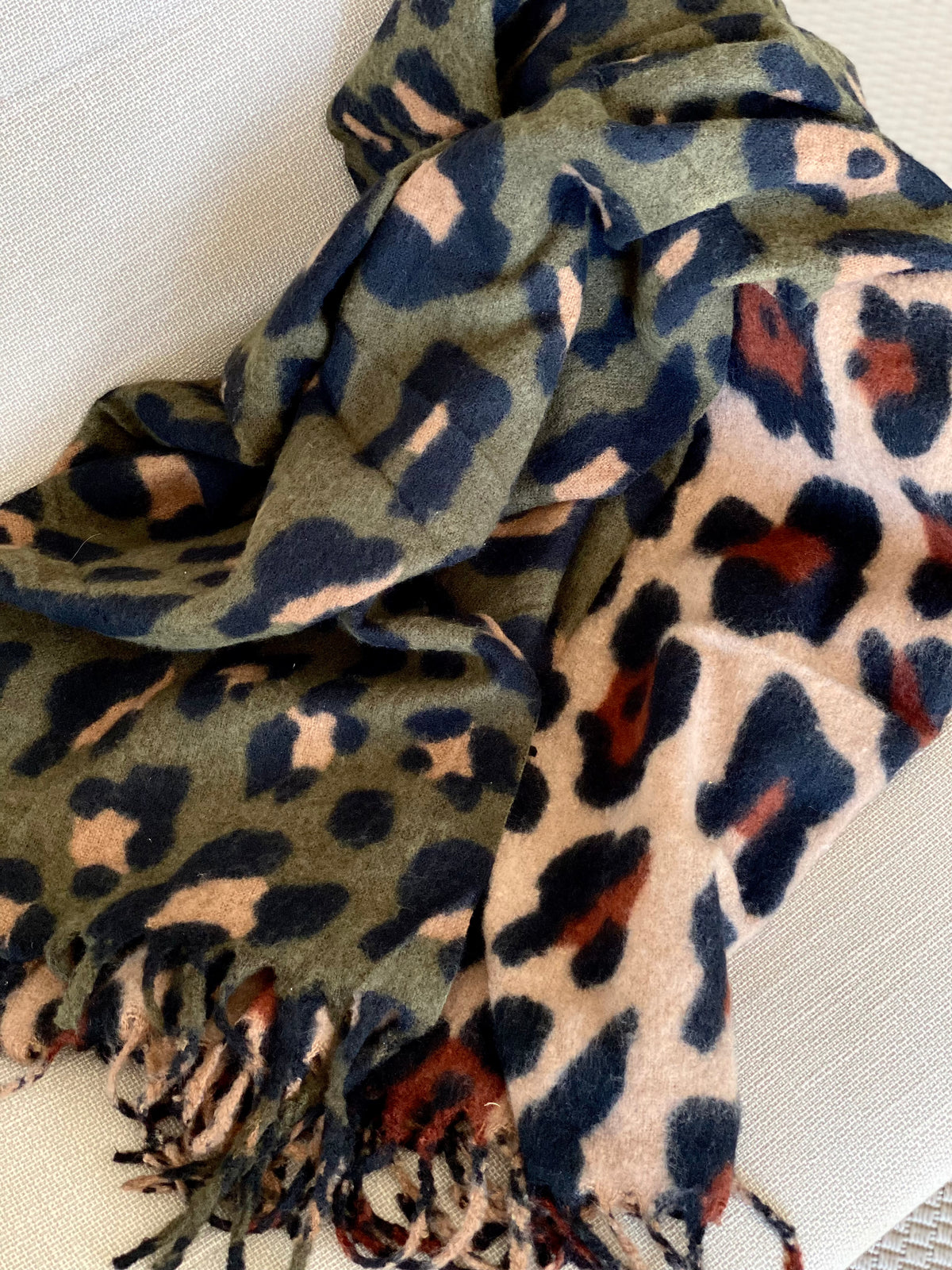 Écharpe douce MARTINE - Léo Beige 🐆