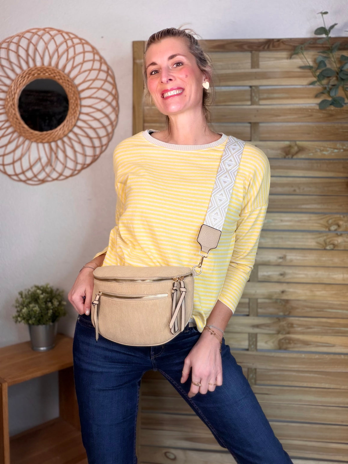 Sac banane en velours côtelé, sangle fantaisie - KATY - Camel clair - FIN DE SÉRIE