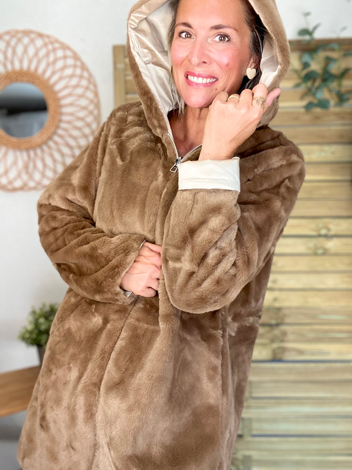 LAURA JO - Parka Imperméable réversible fourrée Sable irisé / Camel ALIX Long