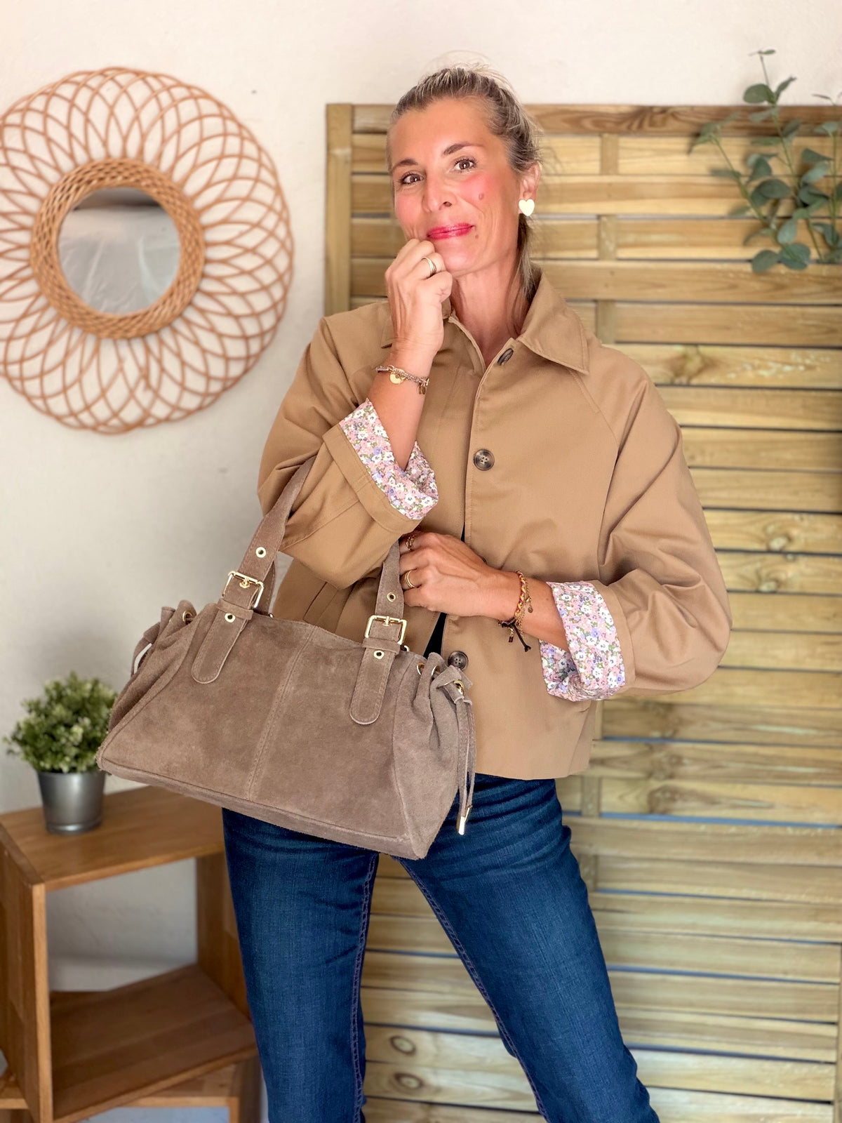 Sac à main en cuir daim GERY - Taupe