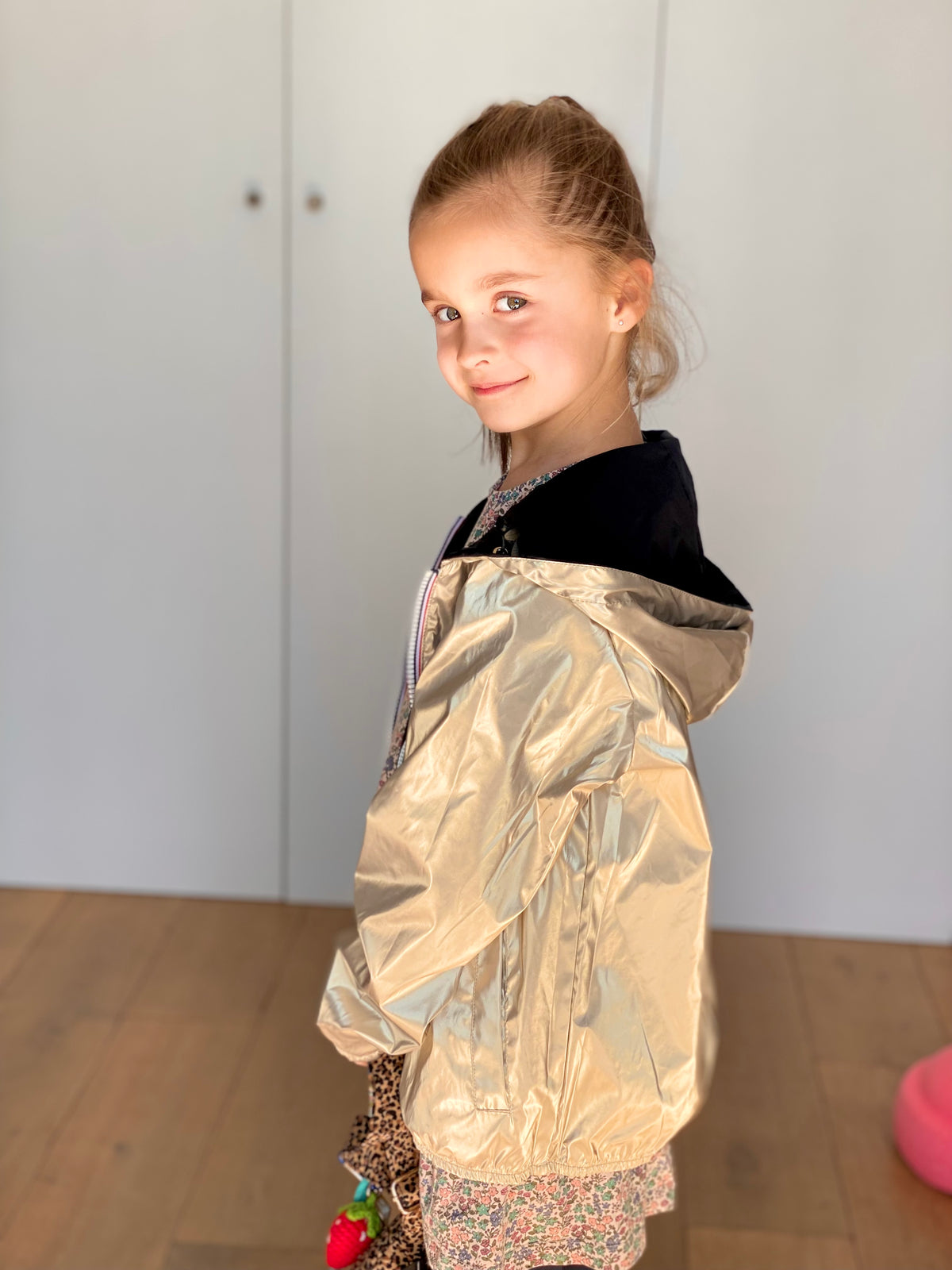 LAURA JO - Imperméable réversible léger GARANCE KIDS enfant (mixte) - Noir / Doré (DÉSTOCKAGE sur Taille 6 ans)