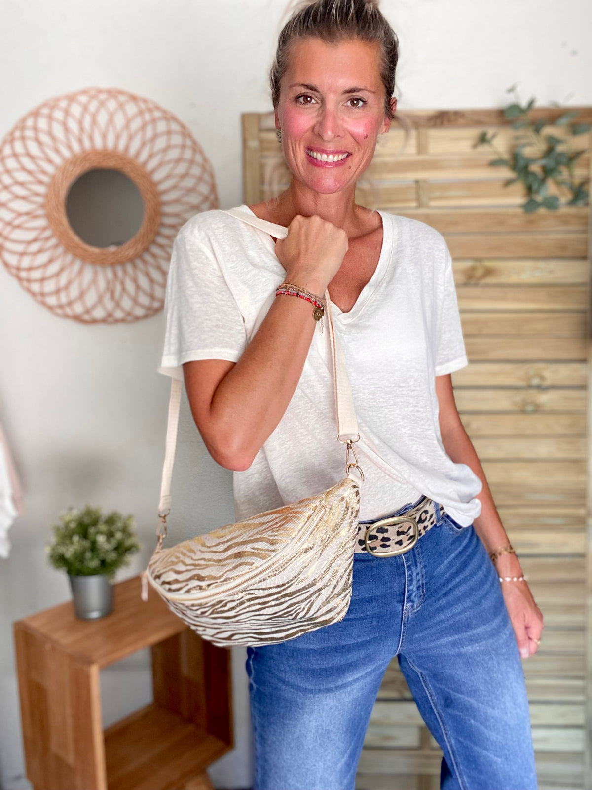 Sac banane XL en toile zebrée doré - KATE