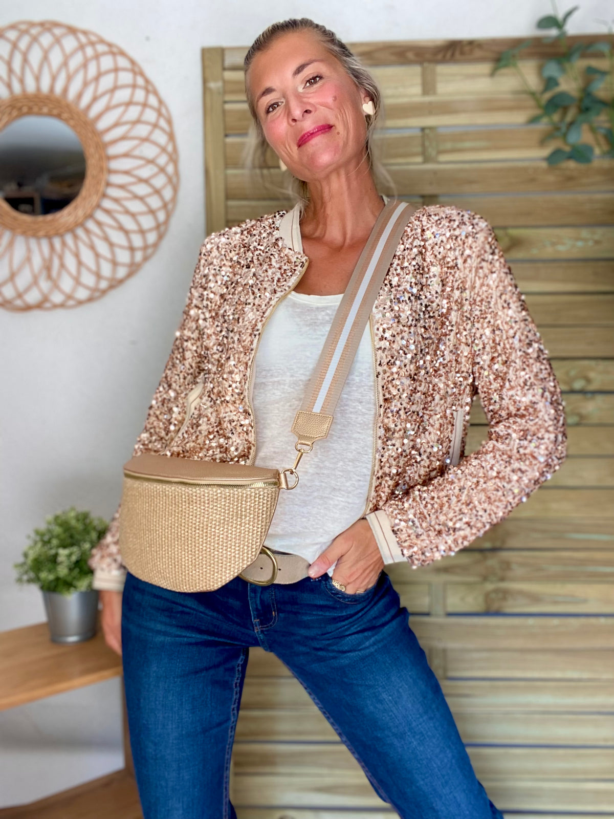 Veste bombers beige avec sequins Rose Gold KIM - FIN DE SÉRIE