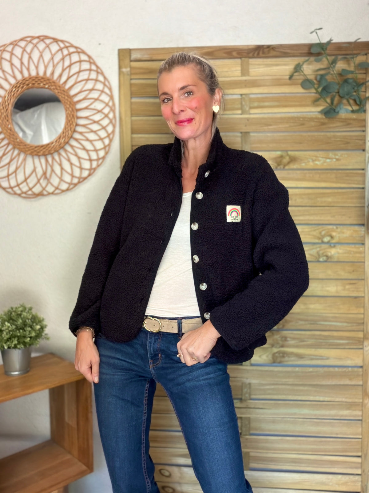 Veste Sherpa boutonnée écusson Arc-en-ciel ÉNORA Noir