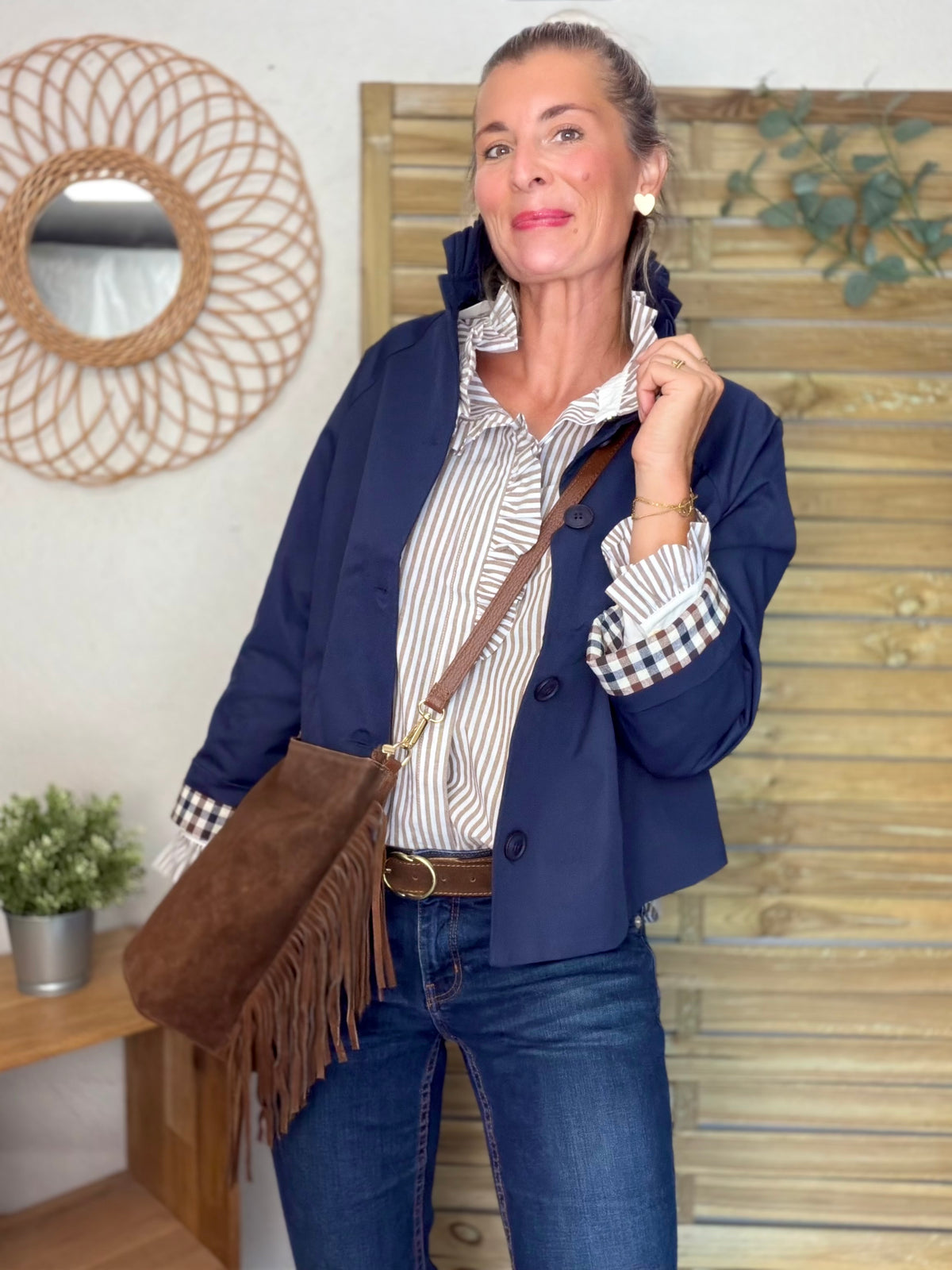 Chemise en coton rayée café col victorien ALIÉNOR