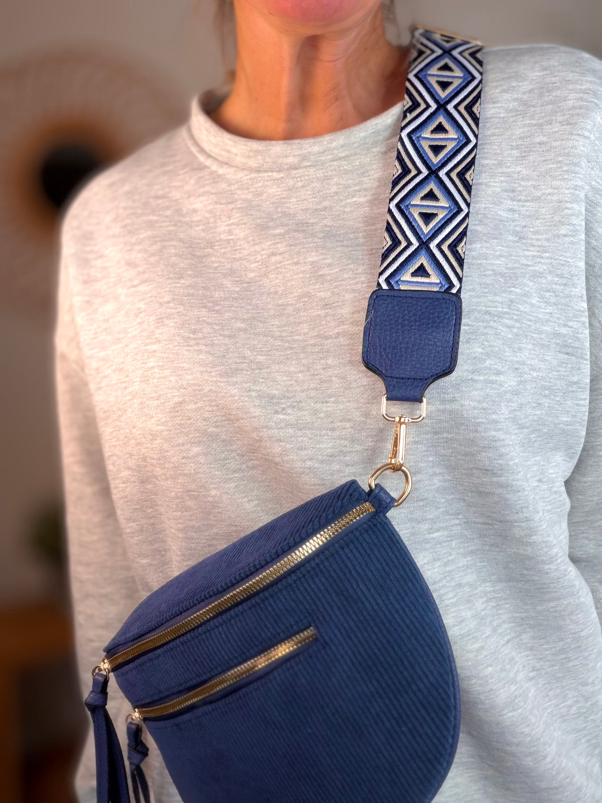 Sac banane en velours côtelé, sangle fantaisie - KATY - Bleu marine - FIN DE SÉRIE