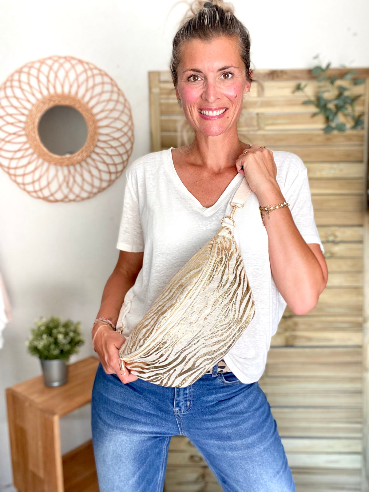 Sac banane XL en toile zebrée doré - KATE