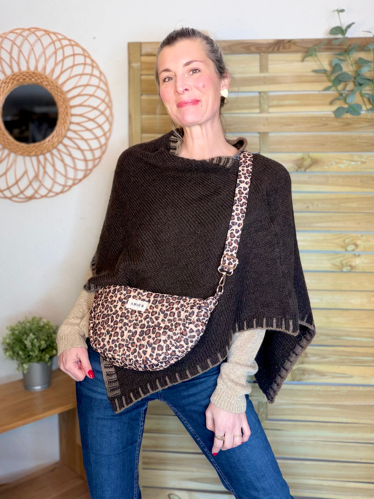 Sac demi-lune matelassé Amour JILL - Léo 🐆 - FIN DE SÉRIE