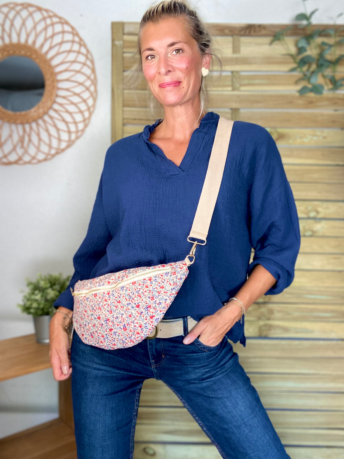 Blouse en gaze de coton SIERRA Bleu marine - manches longues • FIN DE SÉRIE
