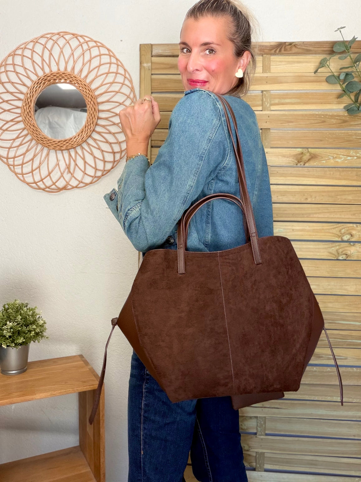 Grand Sac cabas 2 en 1 en simili daim - PAULE Chocolat