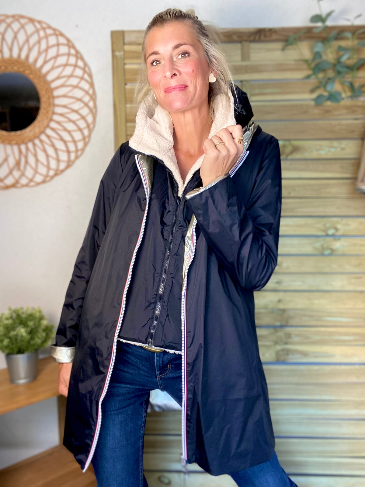 LAURA JO - Col capuche amovible réversible TONY - Noir / Sherpa écru