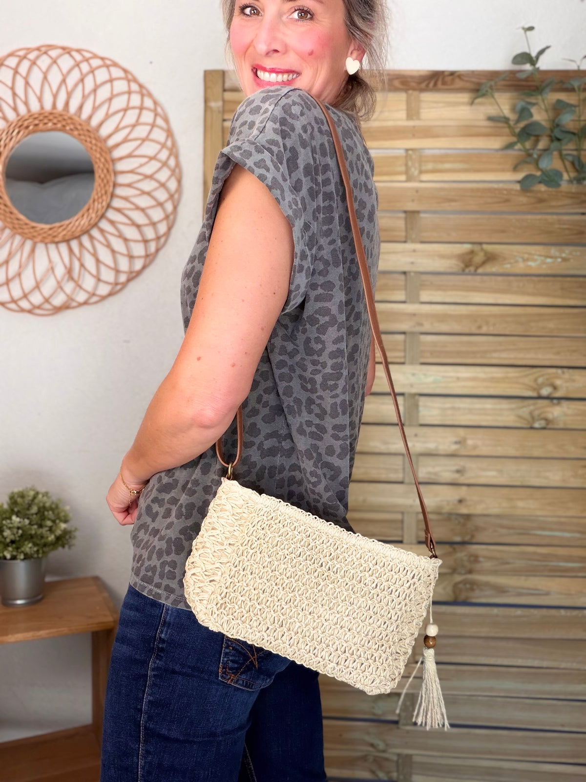 Sac pochette en raphia CORA Beige - FIN DE SÉRIE