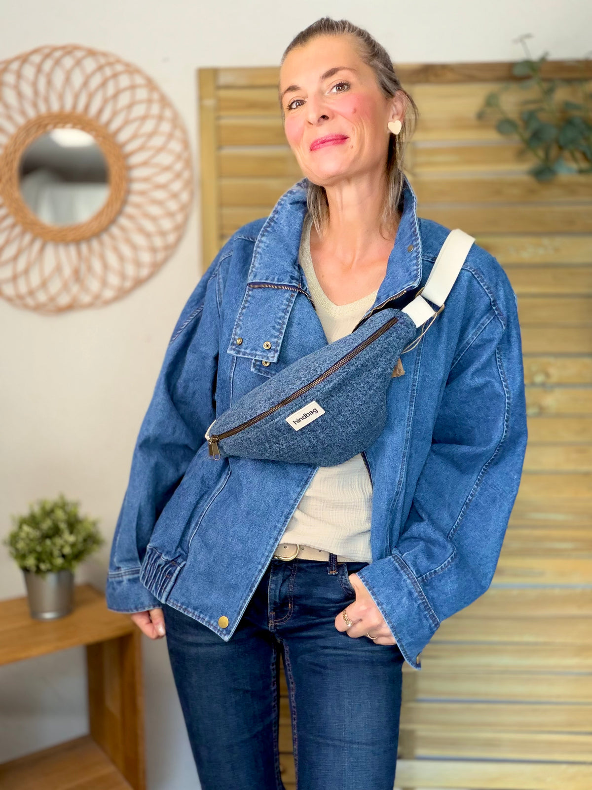 HINDBAG OLIVIA - Sac banane Denim bleu foncé