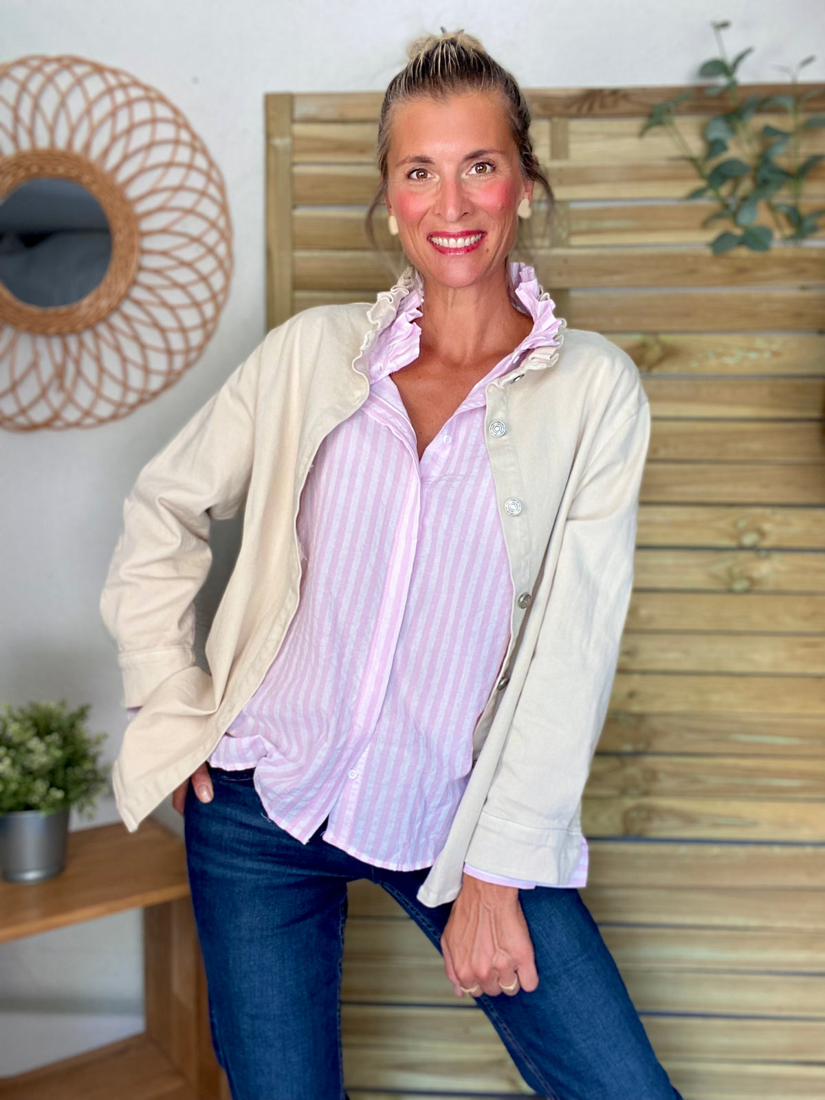 Veste / Chemise en coton, col victorien volanté Beige clair LISON