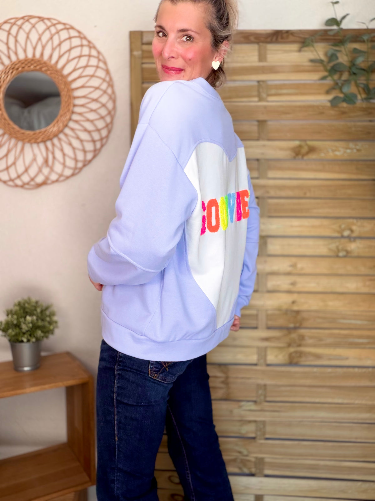 ⚡️ ARRIVAGE • Sweat oversized GOOD VIBES ALYSSA bleu ciel/blanc