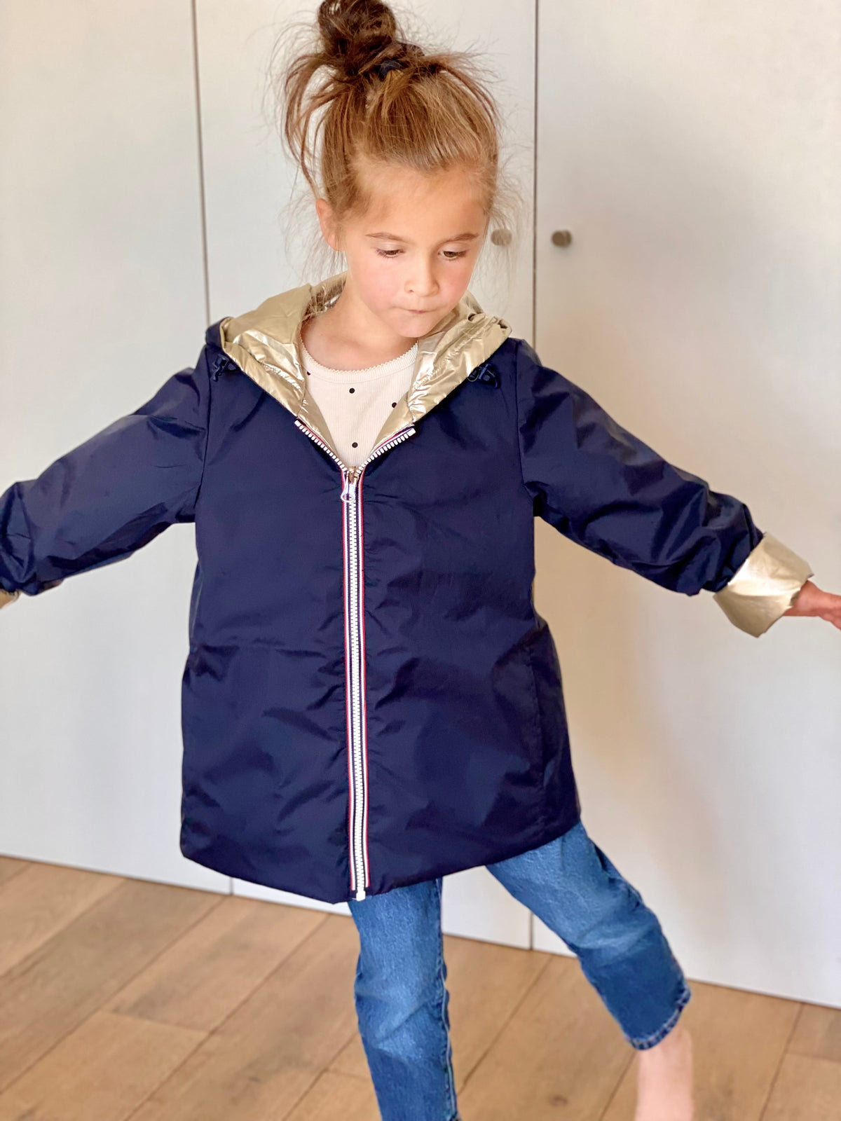 Imperméable réversible rembourré LOUISON KIDS enfant (mixte) - Bleu Marine / Doré
