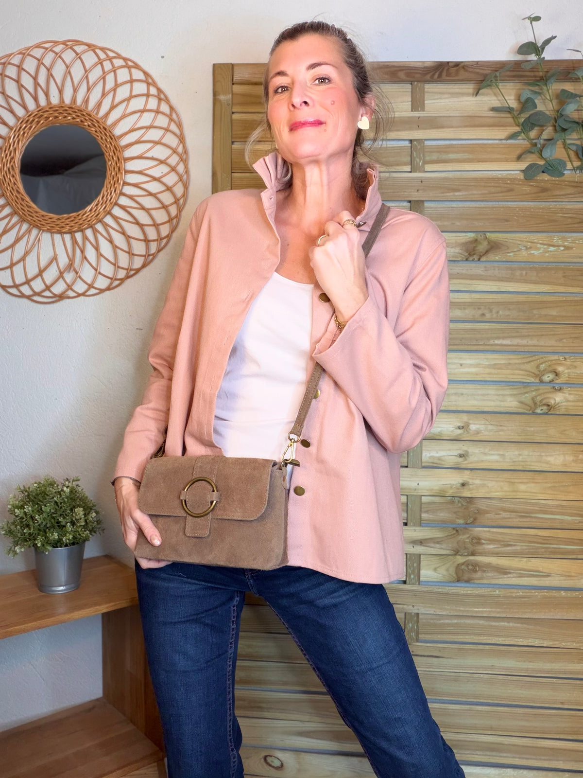 Sac bandoulière en croute de cuir BLAKE - Taupe