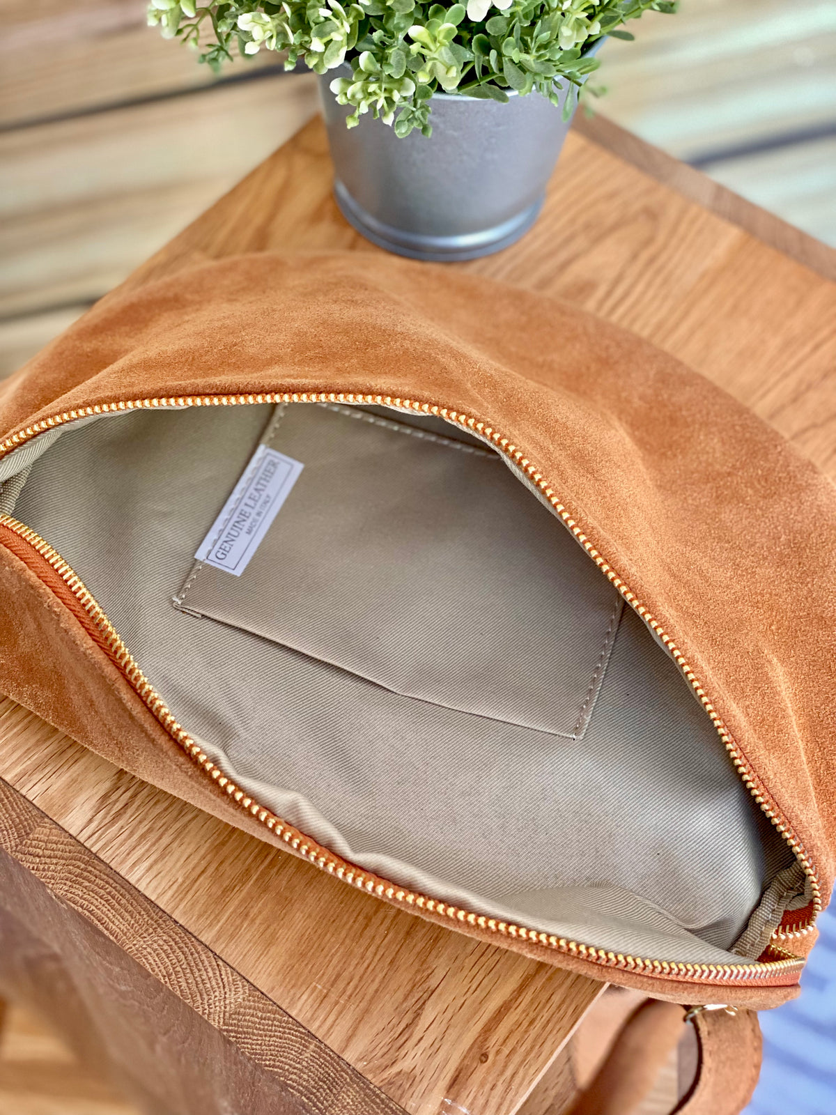 Sac banane XL en cuir velours 30cm JUDY - Camel
