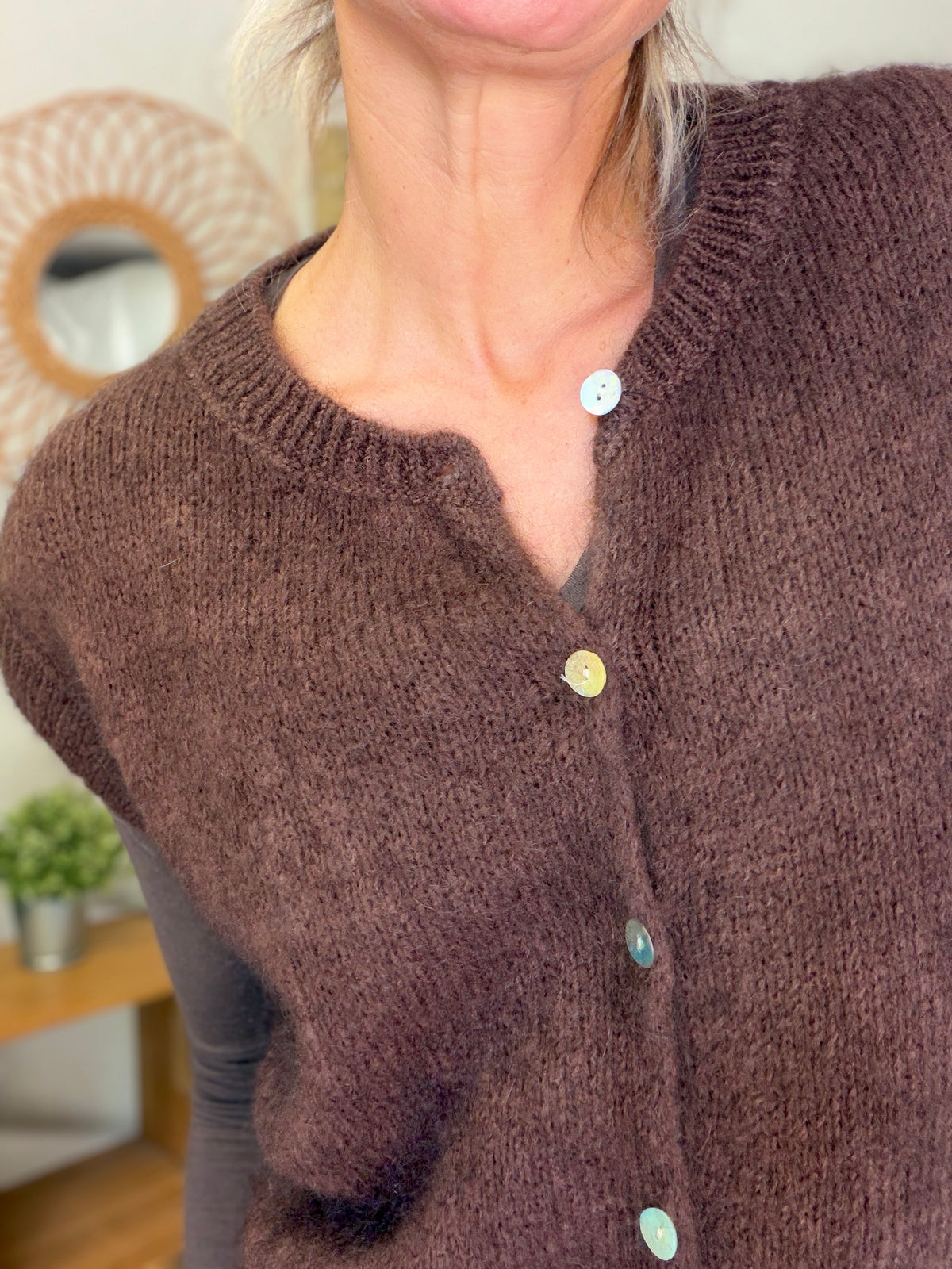 Gilet sans manche en maille laine et mohair AVERY Chocolat