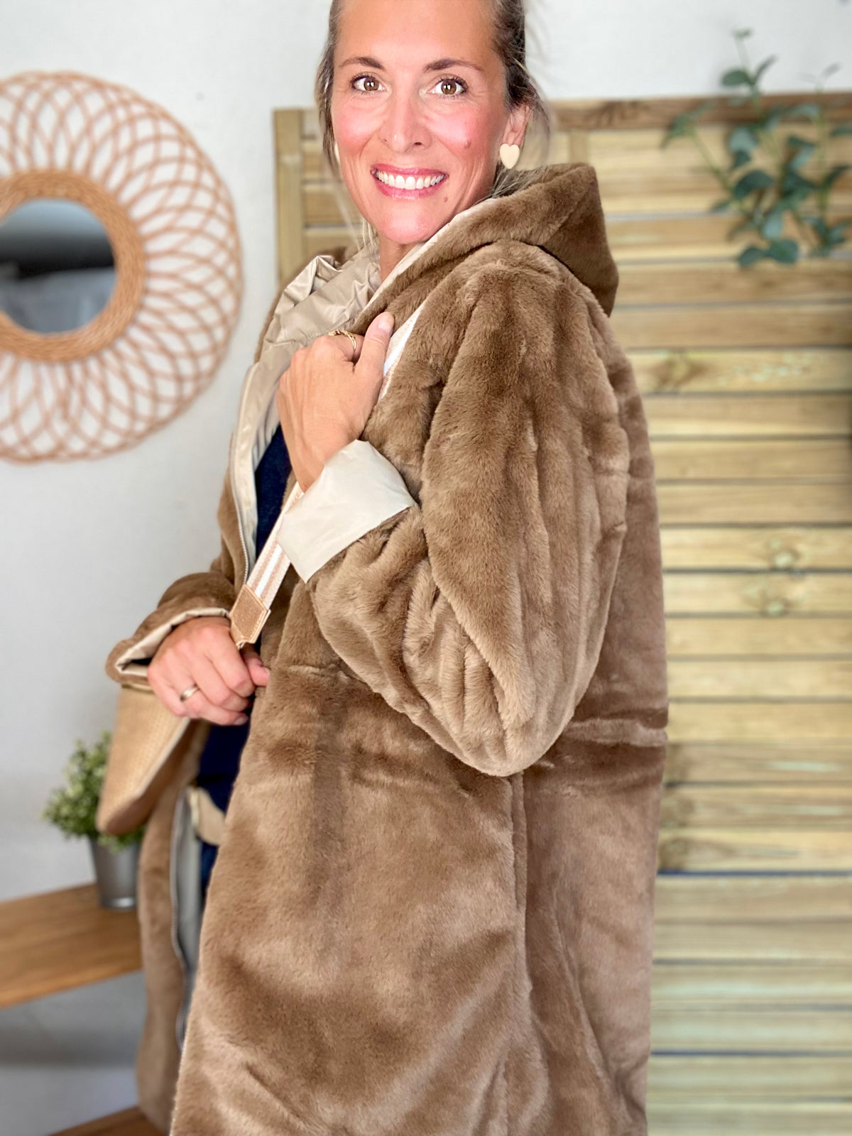 LAURA JO - Parka Imperméable réversible fourrée Sable irisé / Camel ALIX Long