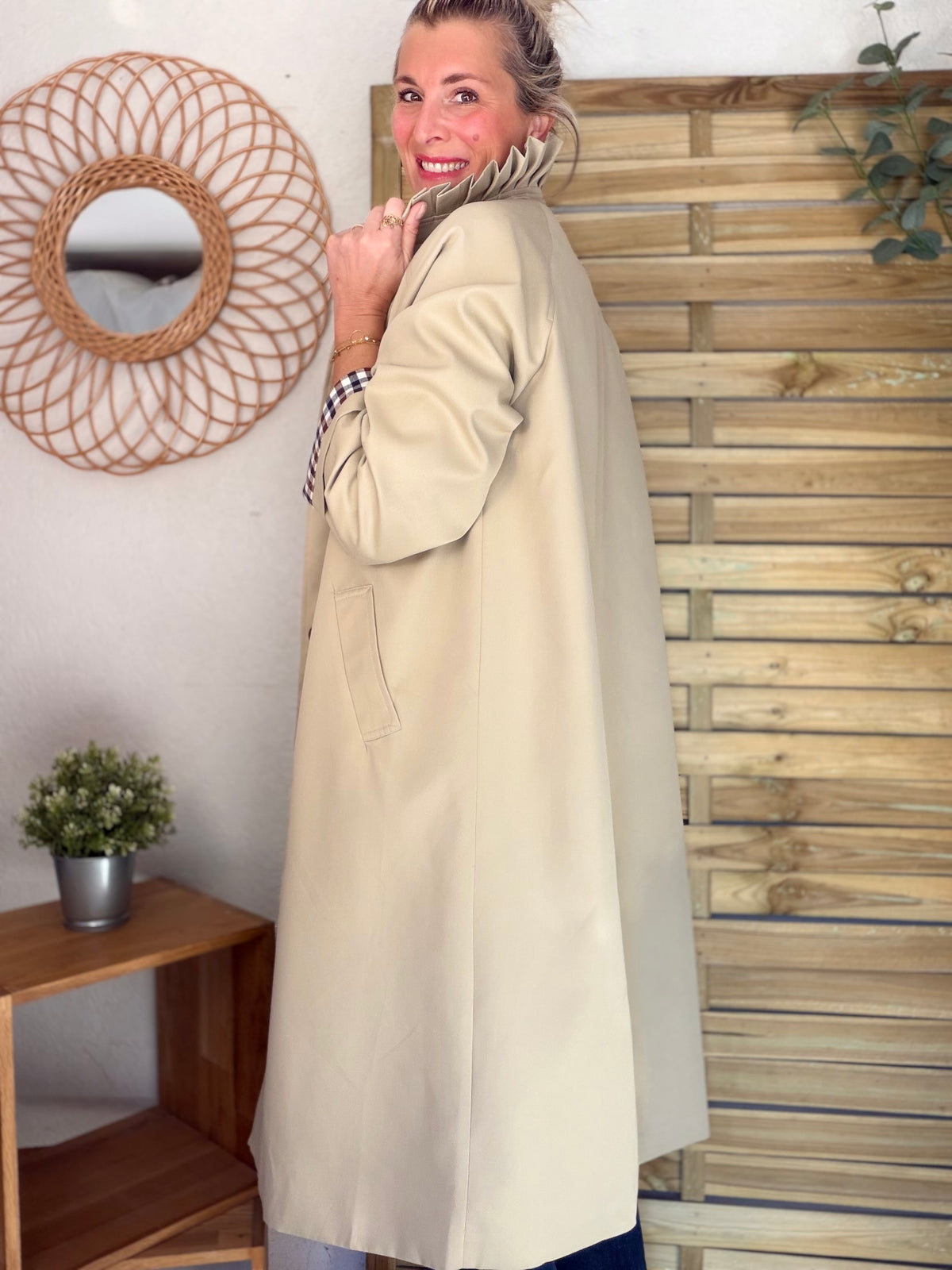 Veste Trench col victorien, revers carreaux - VICKY LONG Beige