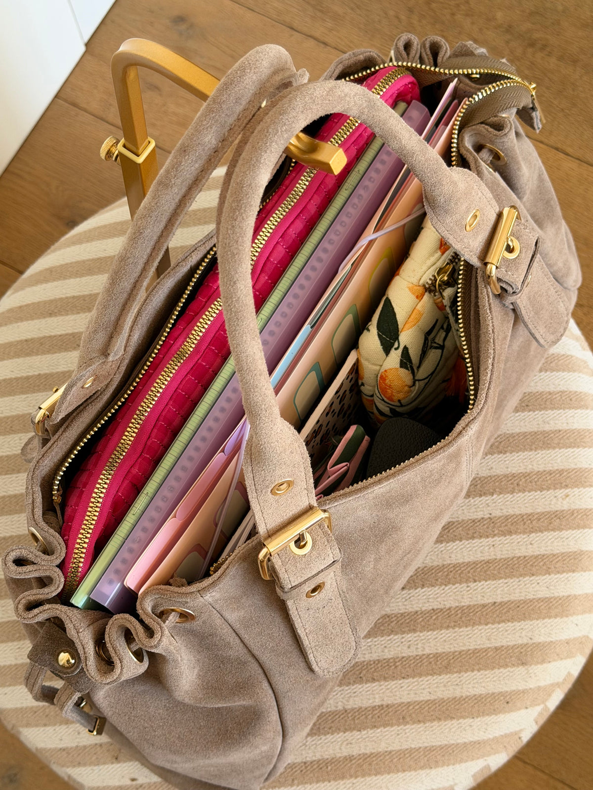 Sac cabas XL en cuir daim • JASPER Taupe
