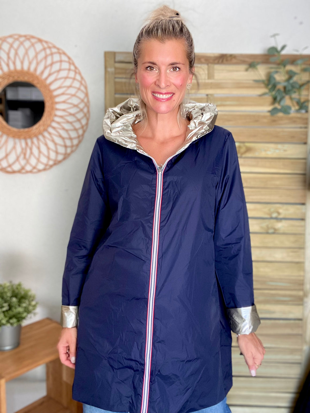 LAURA JO - Imperméable réversible rembourré LOUISON LONG - Marine/Doré