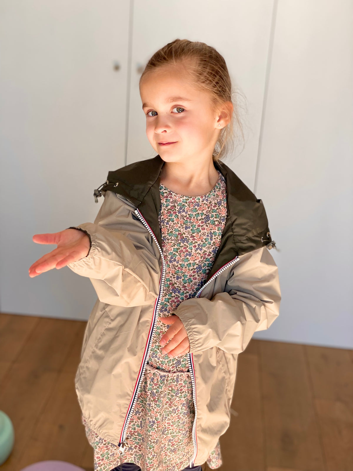 LAURA JO - Imperméable réversible léger GARANCE KIDS enfant (mixte) - Kaki / Beige • DÉSTOCKAGE sur Taille 6 ans