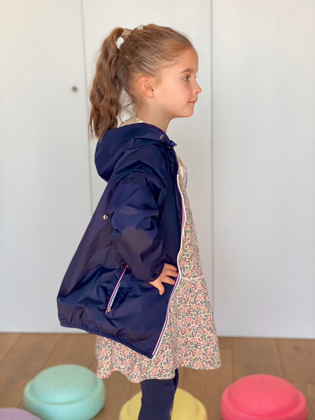 LAURA JO - Imperméable réversible léger GARANCE KIDS enfant (mixte) - Bleu Marine / Doré • DÉSTOCKAGE sur Taille 6 ans