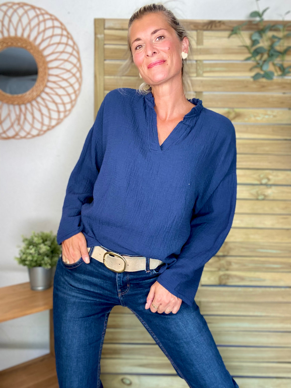 Blouse en gaze de coton SIERRA Bleu marine - manches longues • FIN DE SÉRIE
